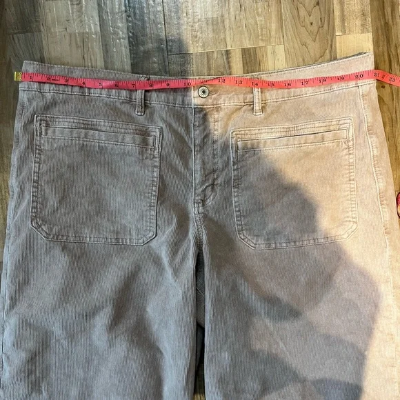 American Eagle Stretch Corduroy Low Rise Baggy Wide Leg Pants - Picture 9 of 12